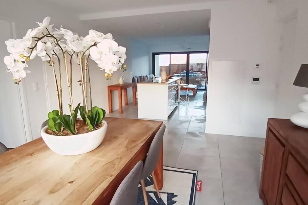 Loft Standing 100 M2 A 200 Metres De La Plage Appartement Lacanau Buitenkant foto
